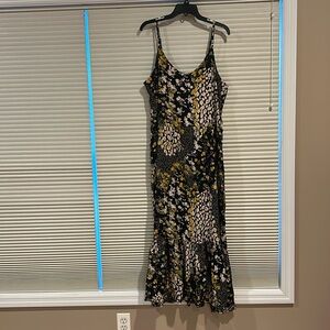 Tribal jeans women’s dress, size large, black floral, adjustable straps, rayon